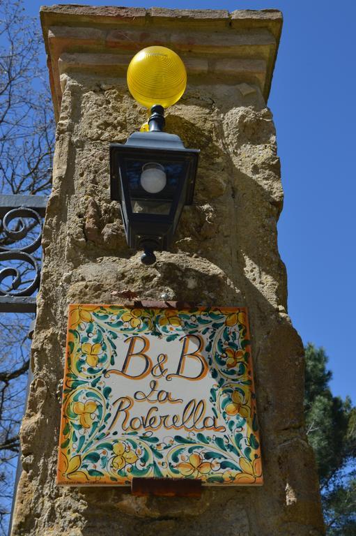 B&B La Roverella เปียซซา อาร์เมรีนา ภายนอก รูปภาพ